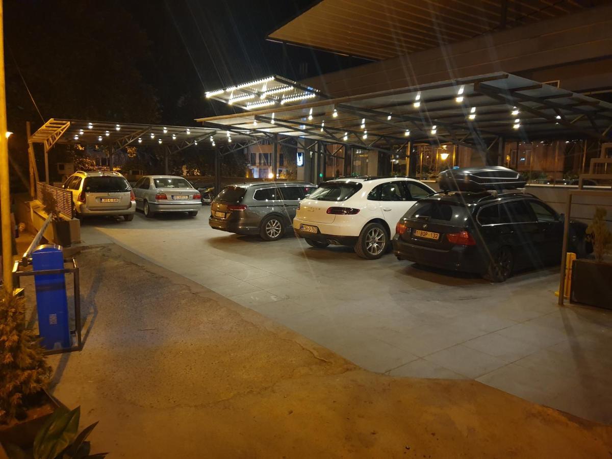 International Palace Veles Exterior photo